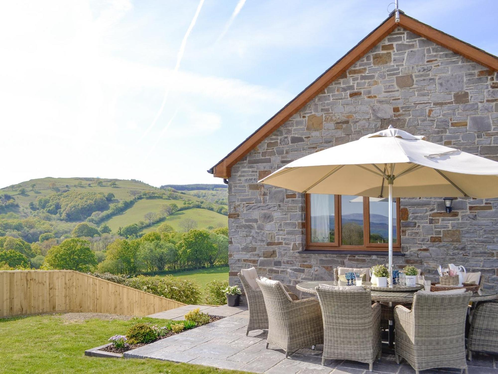 Maes Y Bryn Farmhouse Llanwrda Zewnętrze zdjęcie